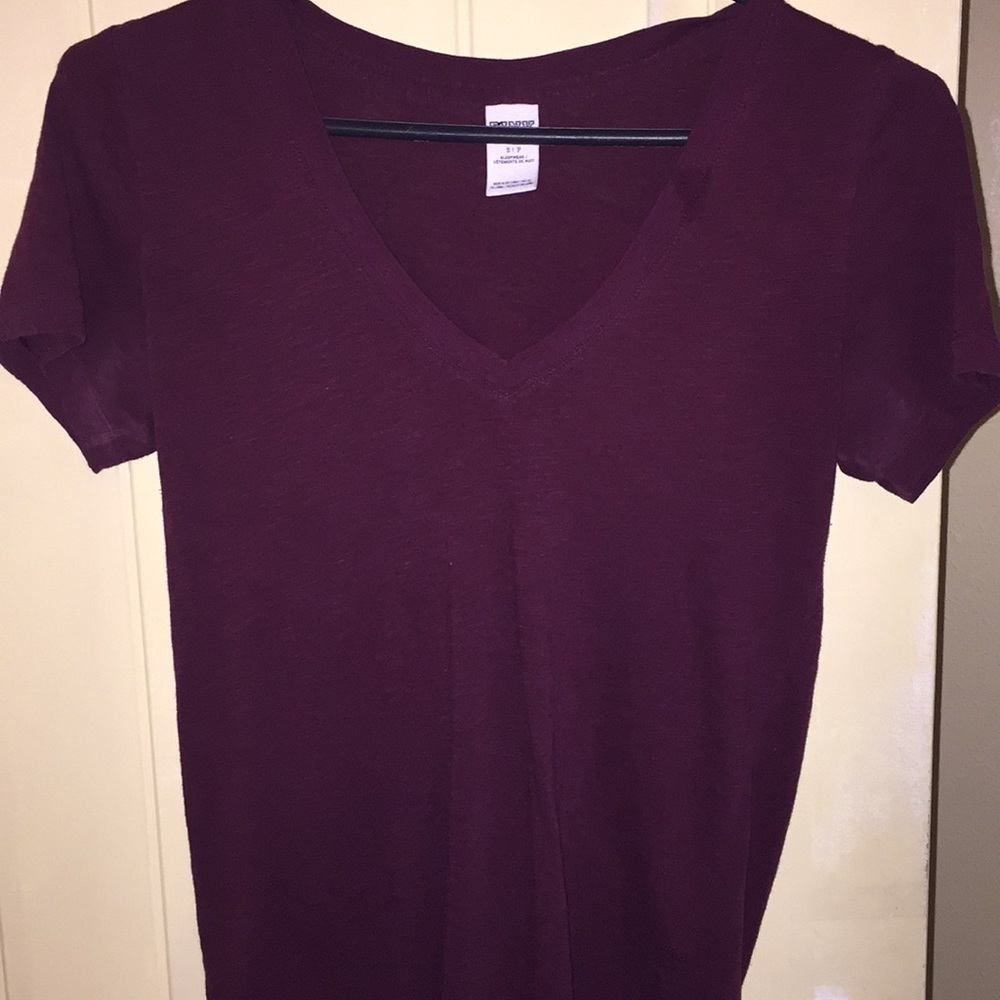 Vs shirt